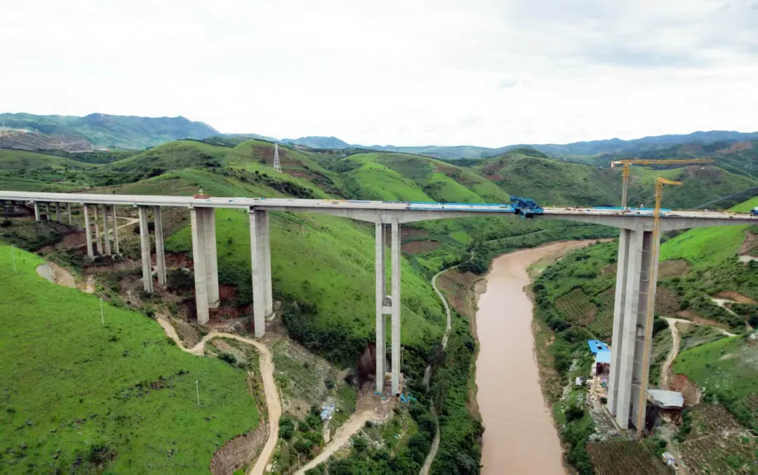 Nanpanjiang bridge MiyuClosure.jpg