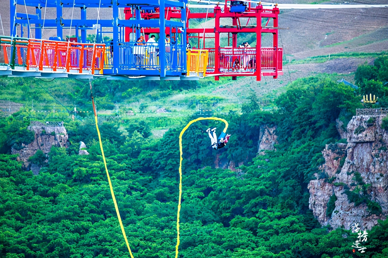 Benxi Grand Canyon Bungy6.jpg