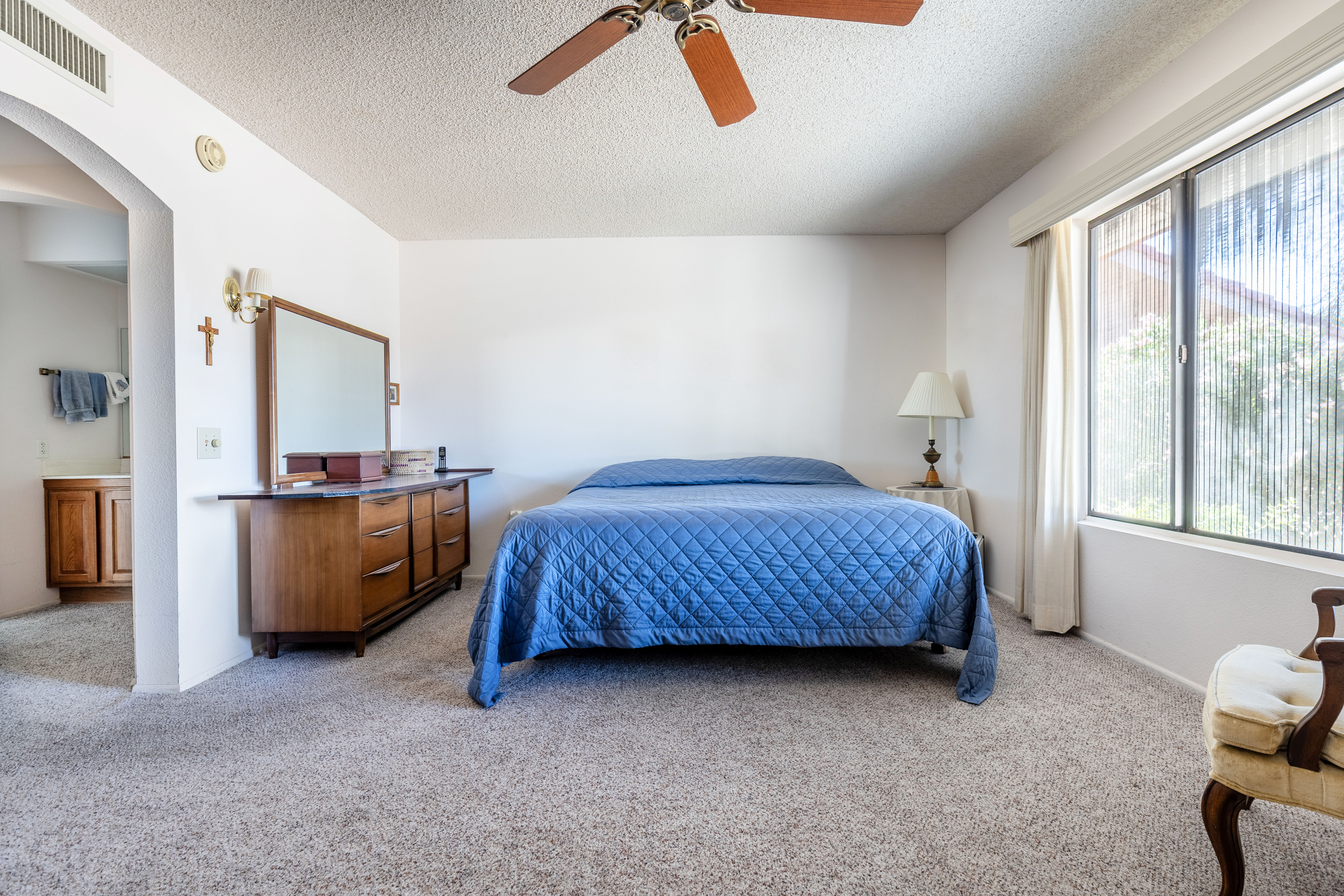 Real Estate Shoot Fri Mar 6 MainBedroom3 copy.jpg