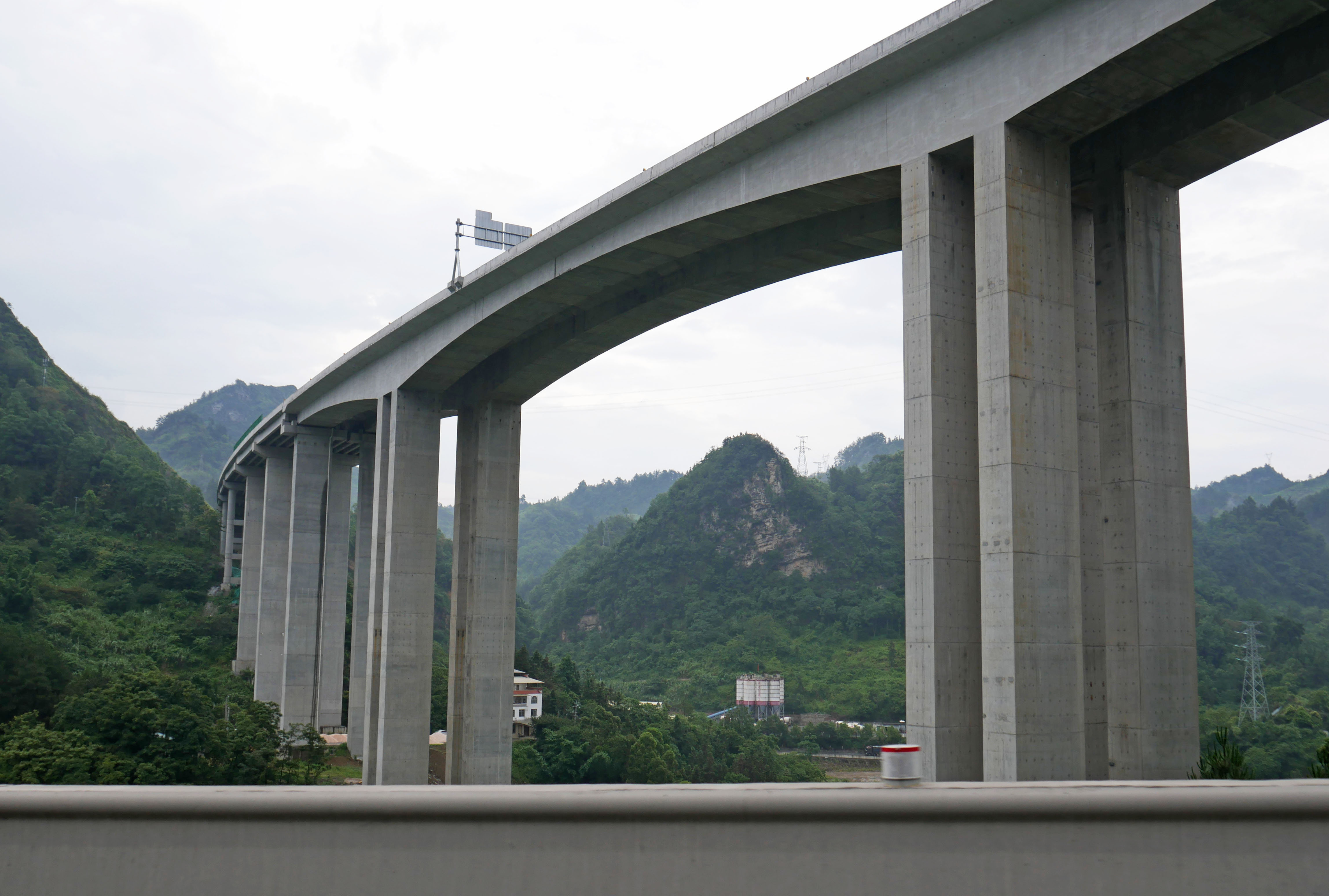 Lasuo Bridge2.JPG