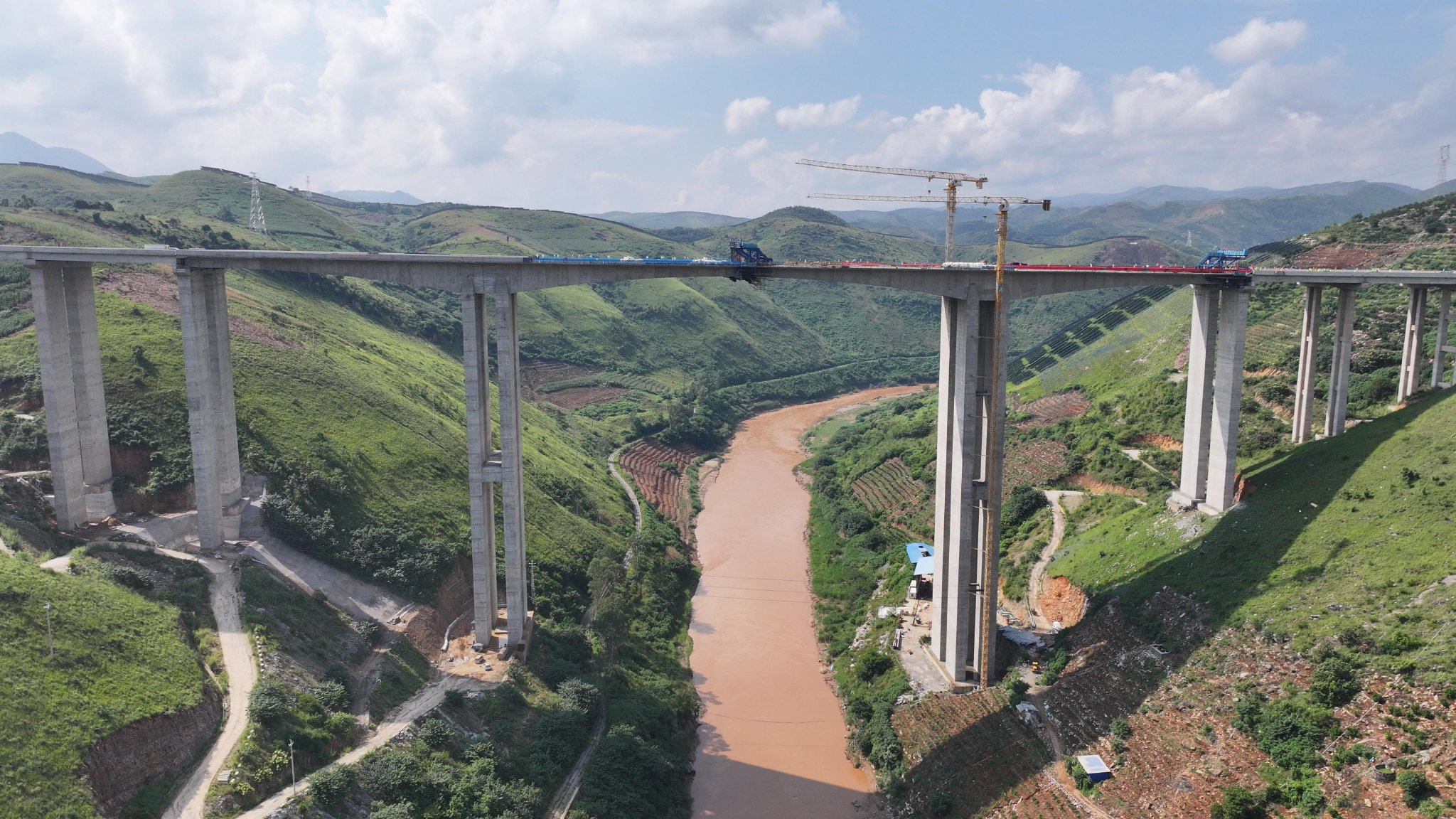 Nanpanjiang Bridge MiyuCompleted.jpg