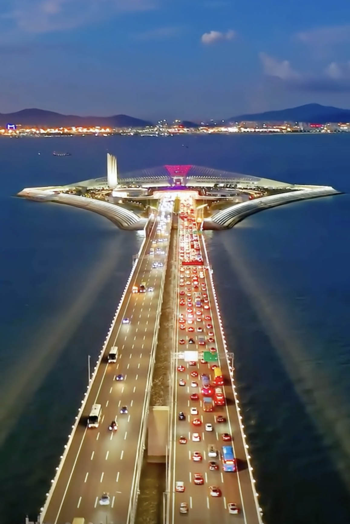 ShenzhongNightIsland.jpg