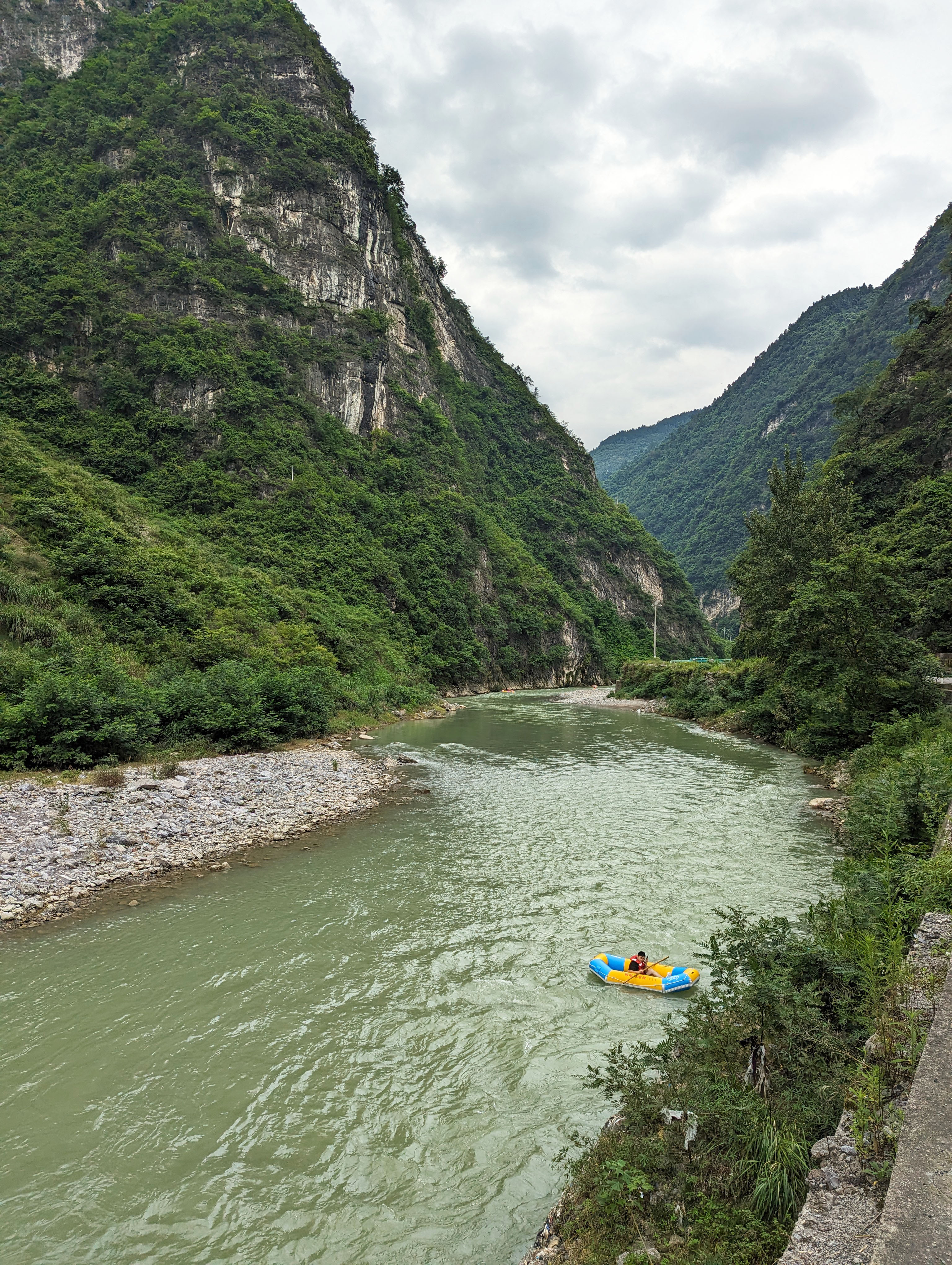 YangdengRiverEdge2.jpg
