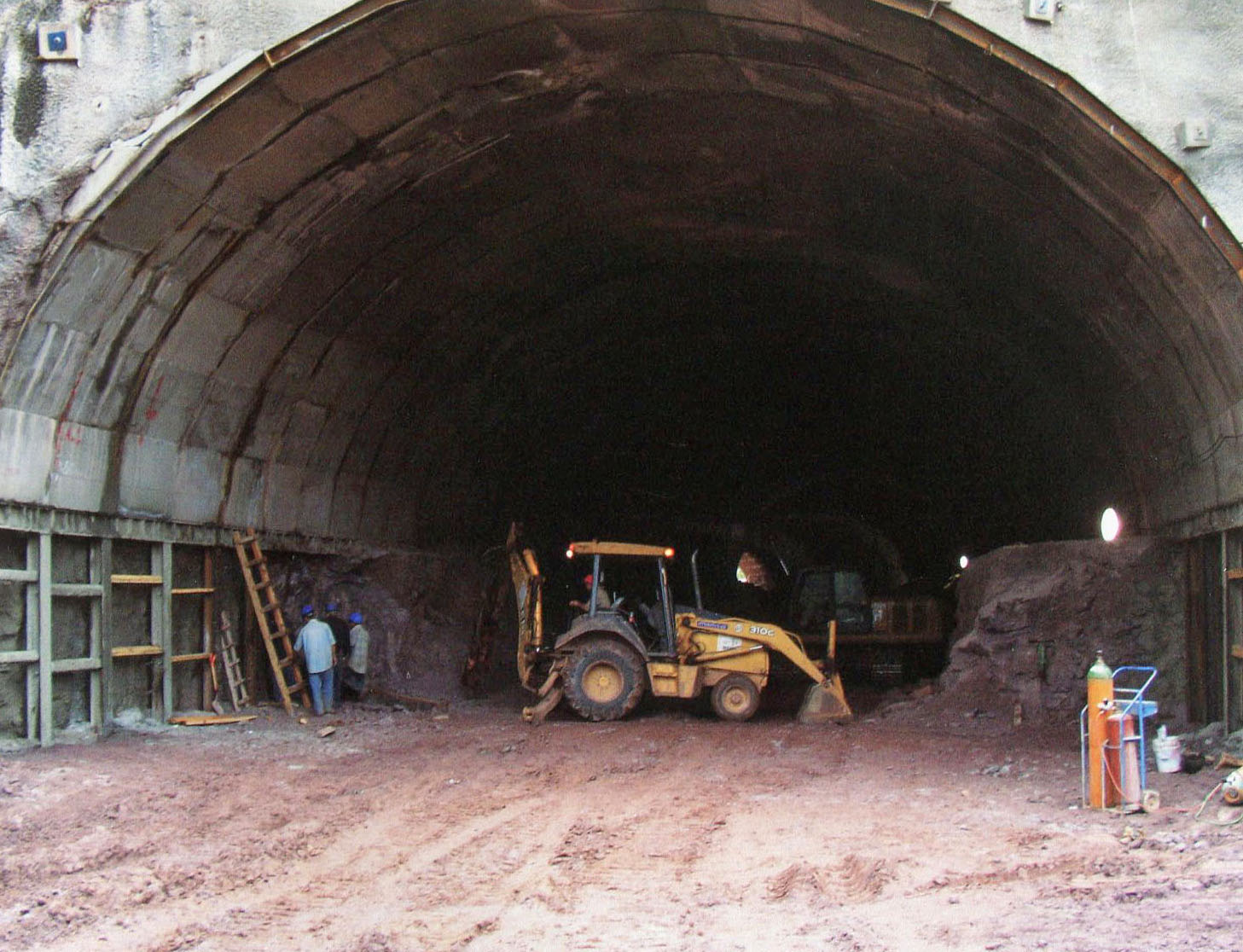 TunnelExcavationProcess2.jpg