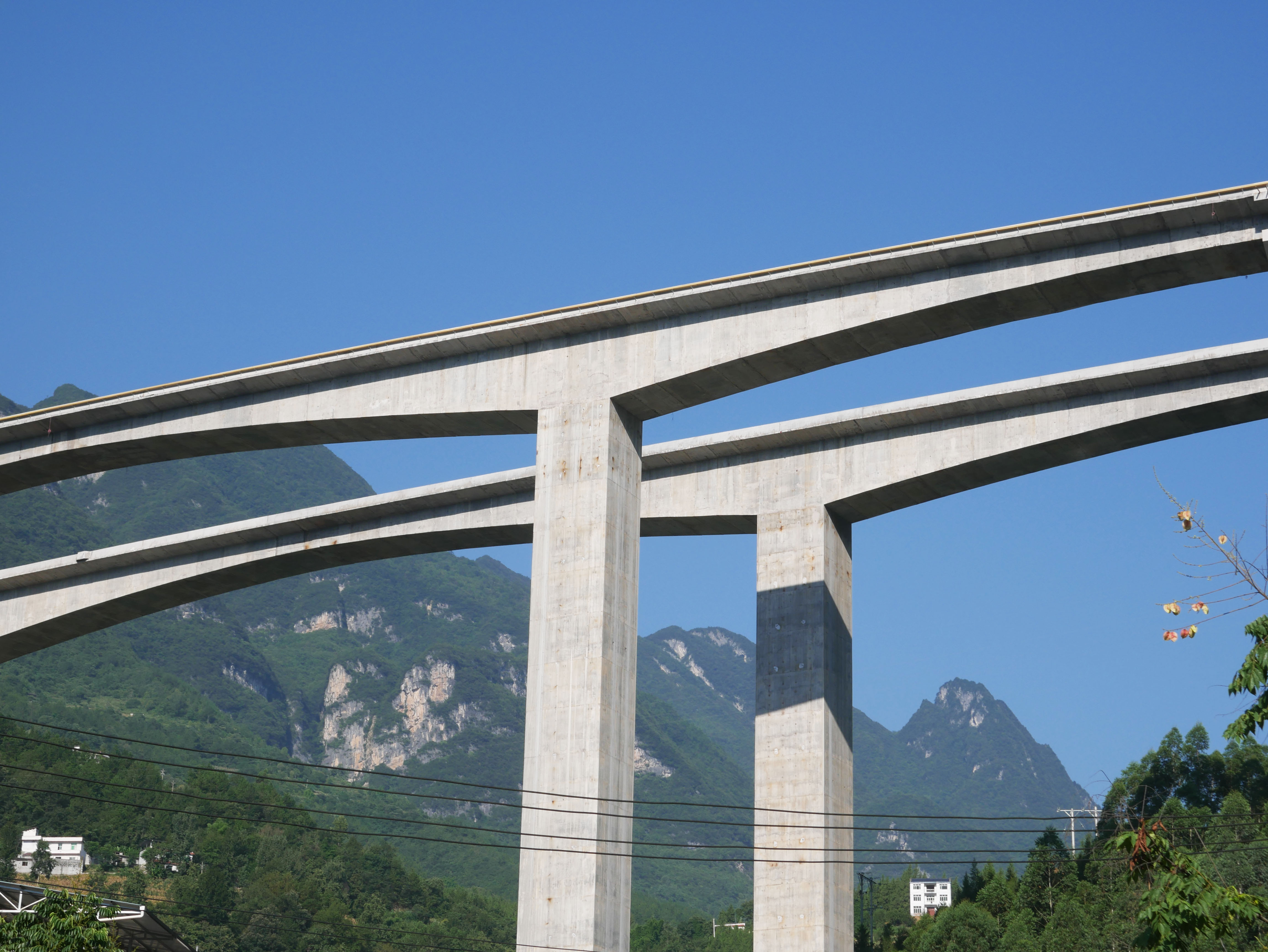 Sanchaxi Bridge WuzhenBlueSky.JPG