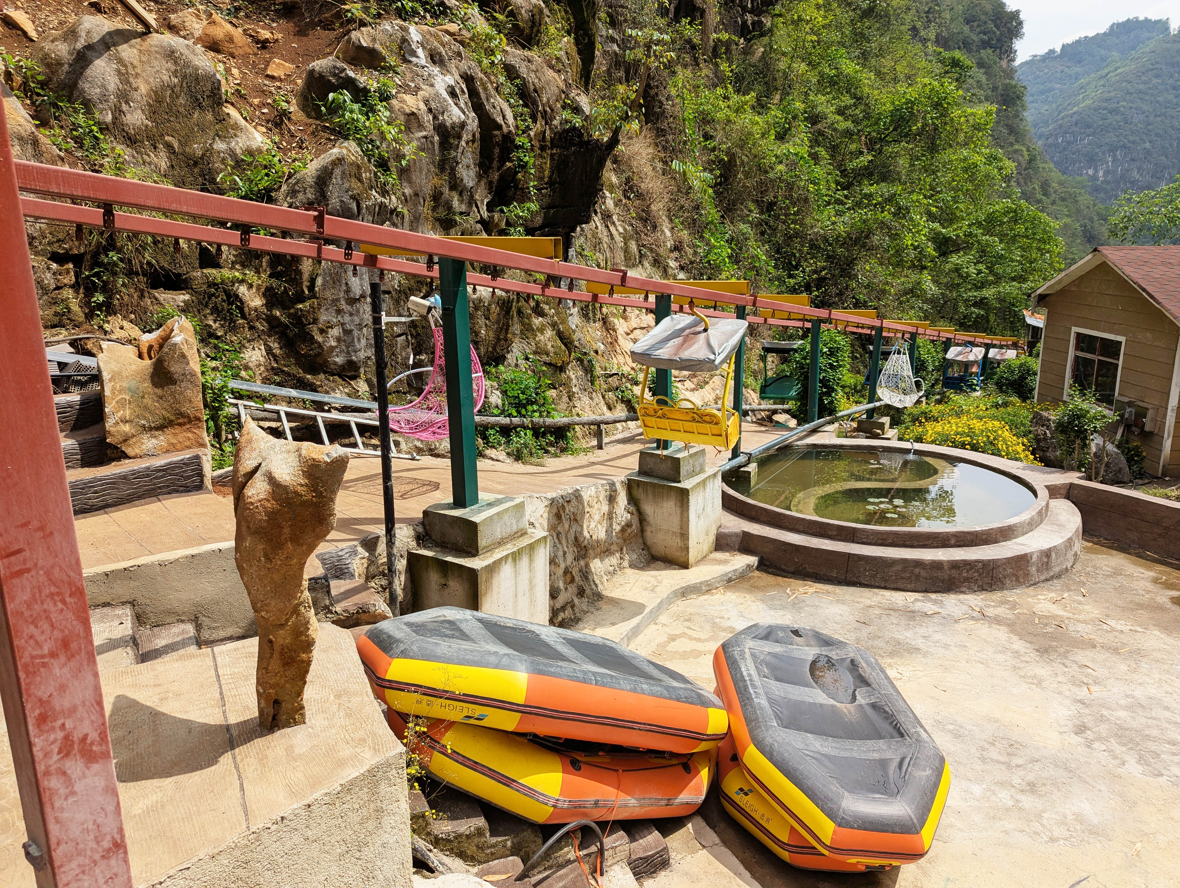 NizhuheCanyon 2026Chairlift.jpg