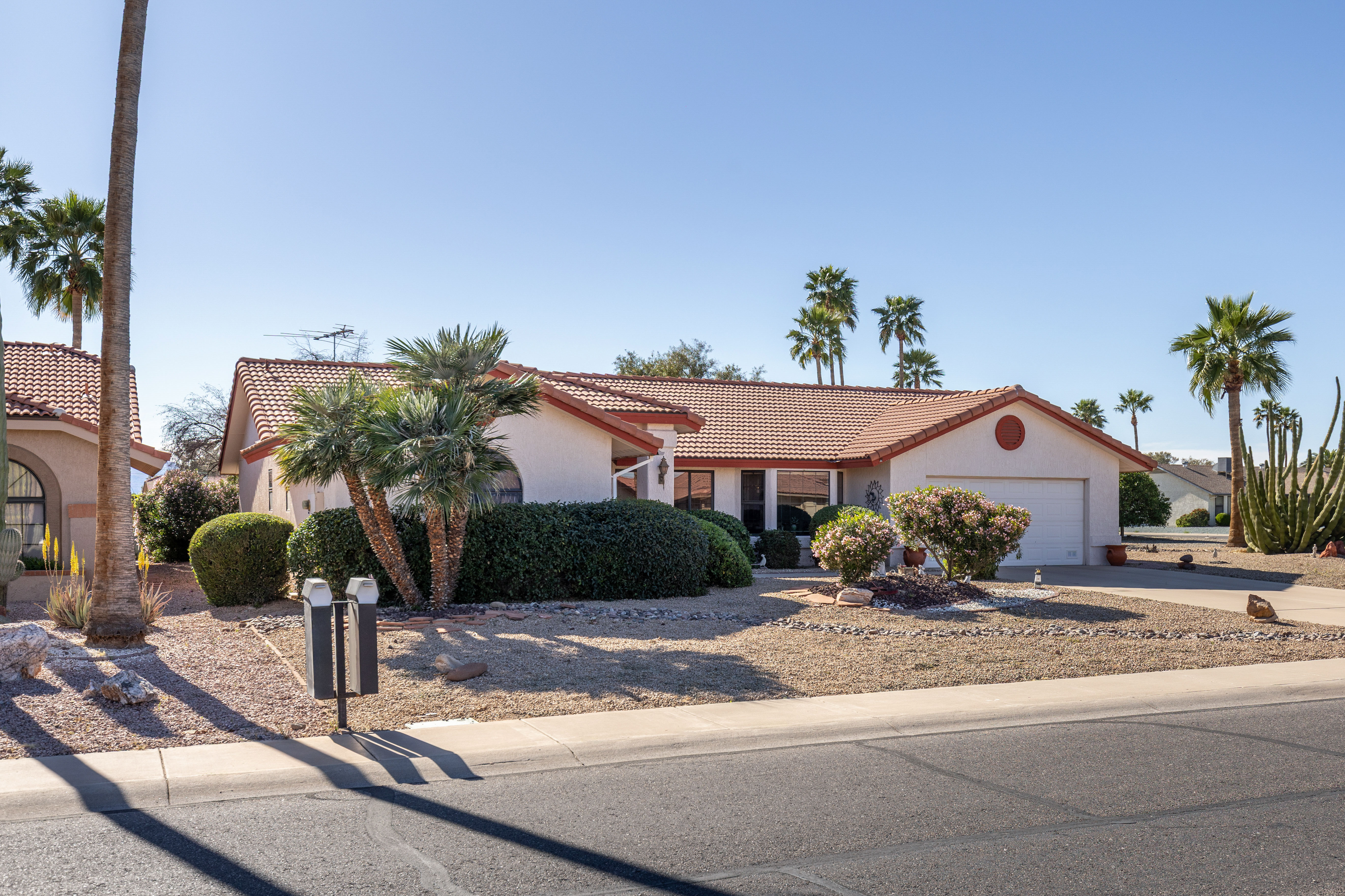 Real Estate Shoot Fri Mar 6 SideFront.jpg