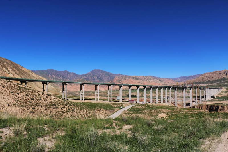 File:GamayangquYellowBridge.jpg