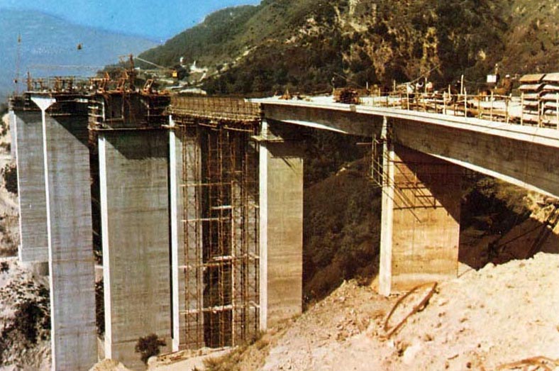 File:2StupinoBridge.jpg