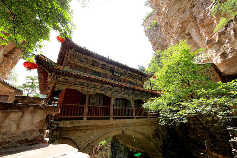 File:Jinxing Footbridge7.jpg