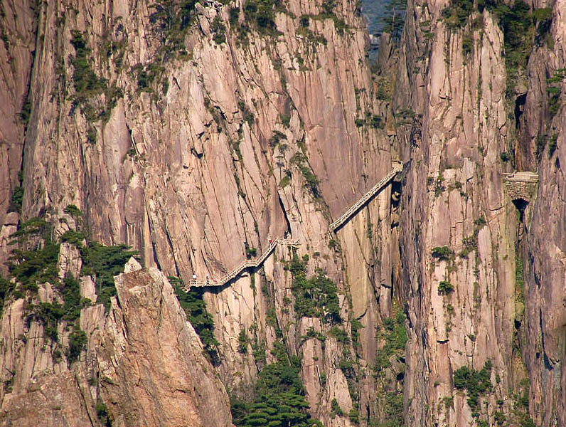 File:CliffWalkways.jpg