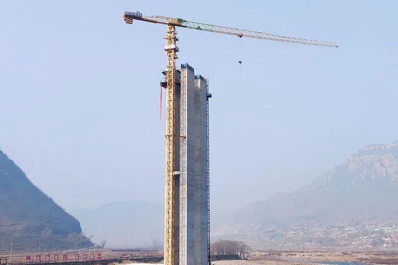 File:ZhanghePier.jpg