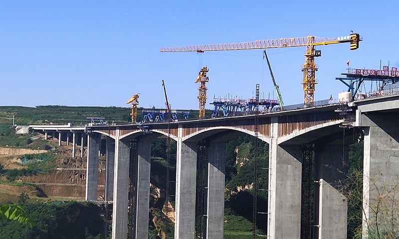 File:LiangqugouCranes.jpg