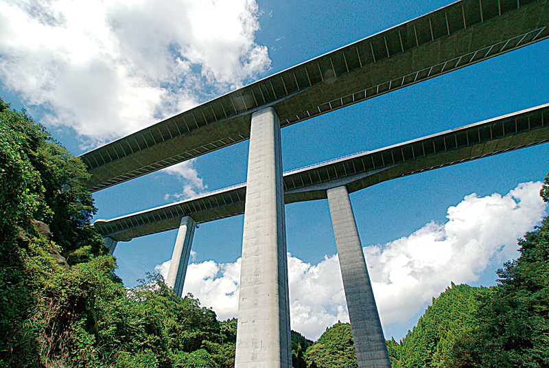 File:ShibakawaView.jpg