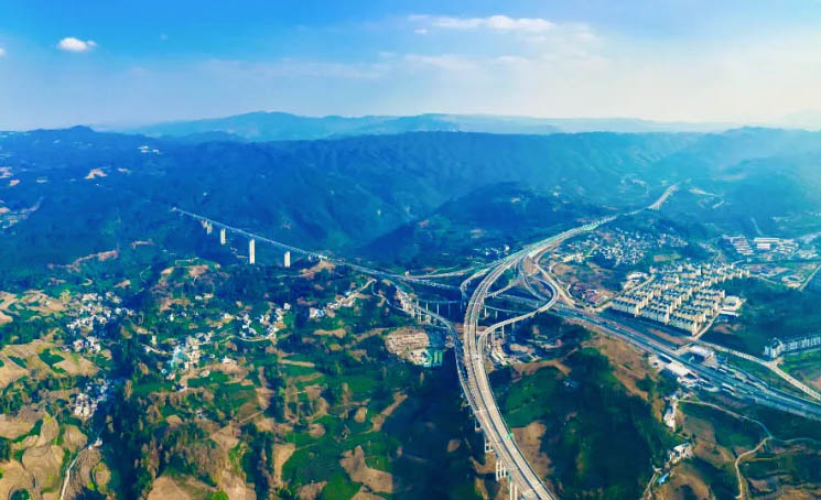 File:XinzhaiheDrone.jpg