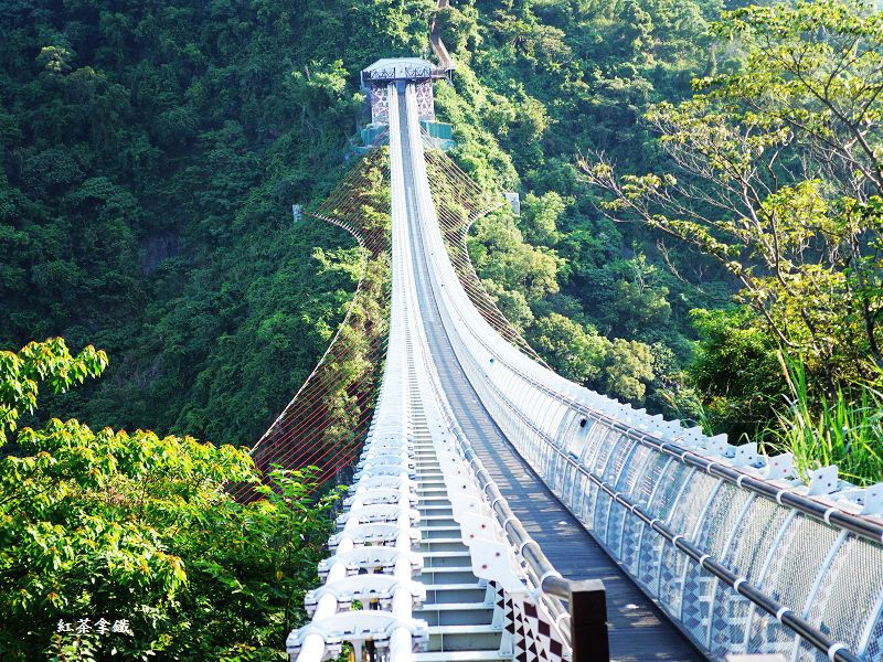 File:ShanchuanGlassFootbridge2.jpg