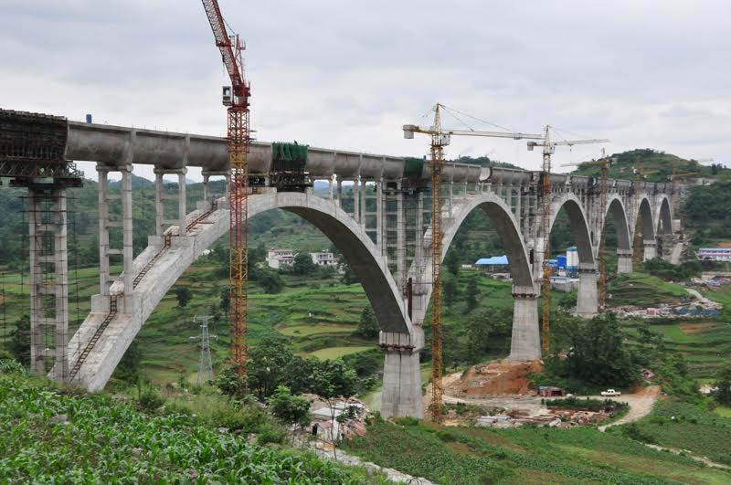 File:Qingniandui 64mtrH.jpg