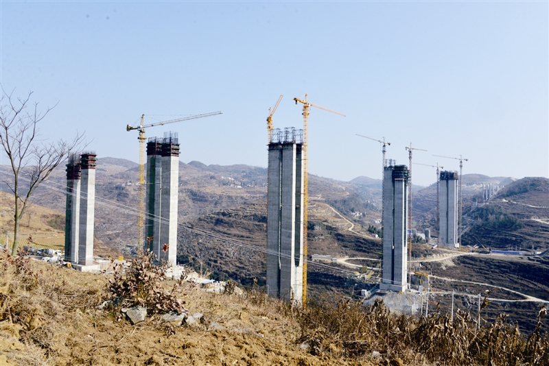 File:XixiheConstPiers.jpg