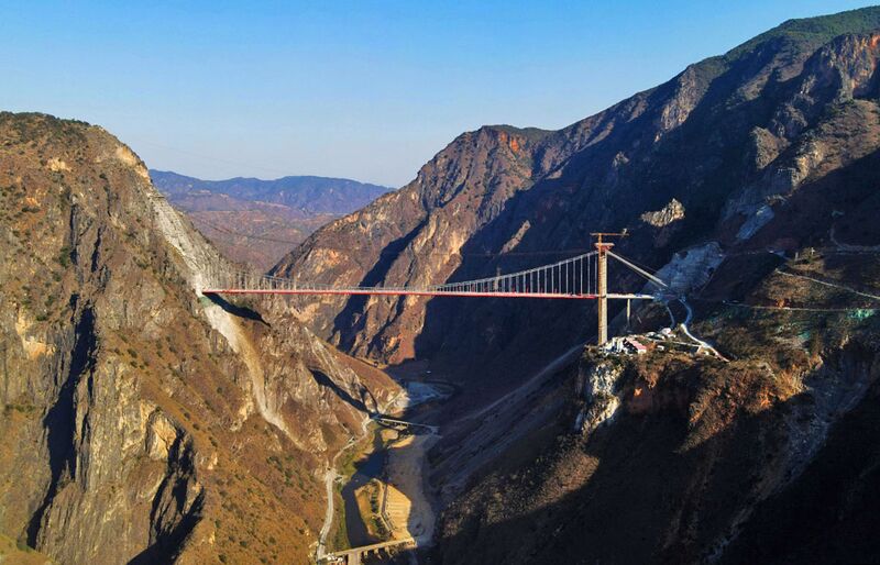 File:Lvzhijiang Side By eastday.jpg