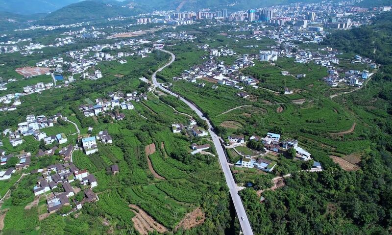 File:HeishuiheNingnanCity.jpg
