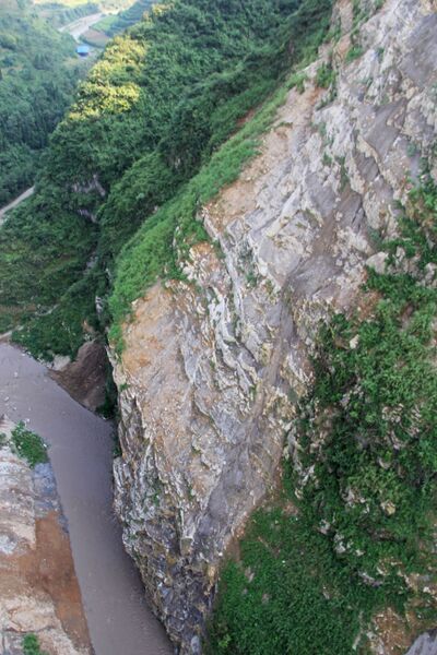 File:YangshuiheRiver&Slope.jpg