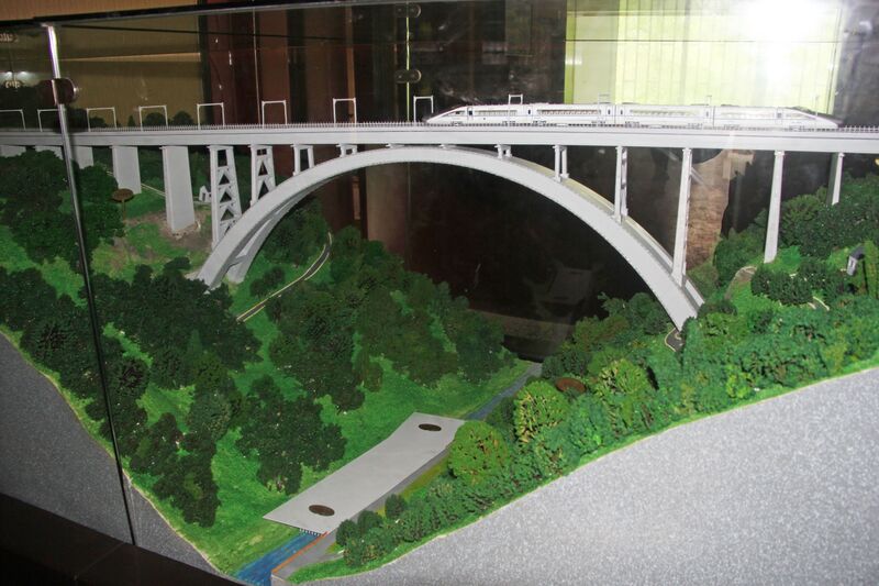 File:YelangheRailwayModel.jpg