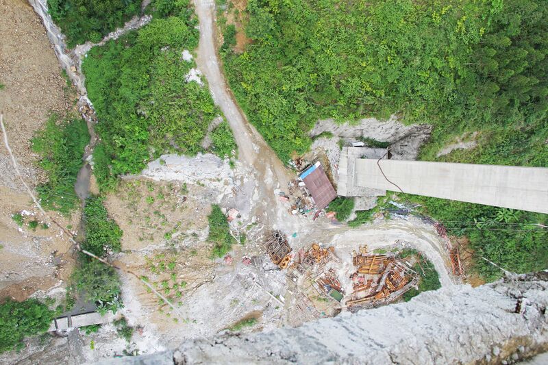 File:Qiaomalinchang-1BridgeDownView.jpg