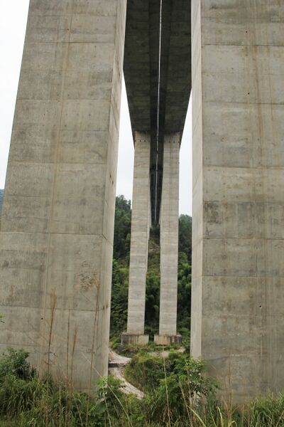 File:TianqiaohePierGap.JPG
