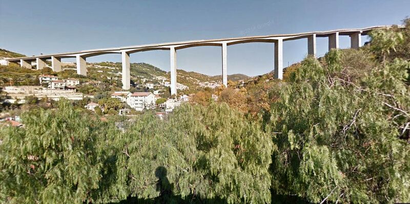 File:BorghettoSide.jpg