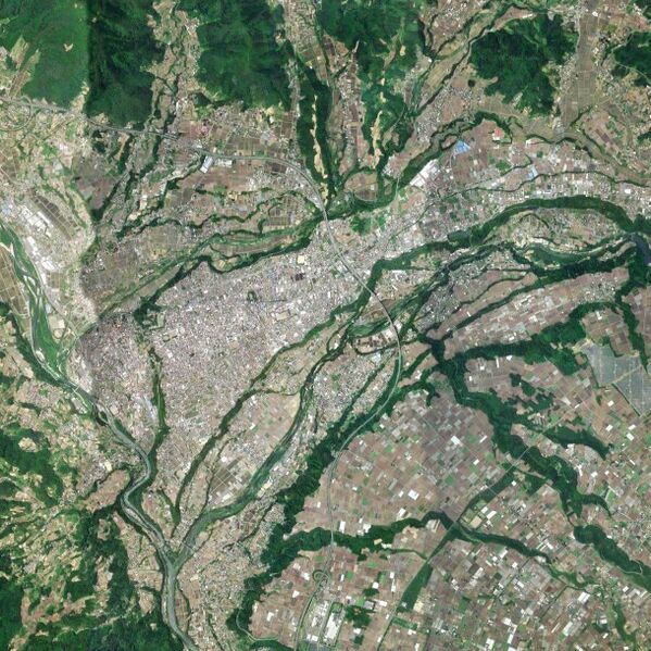 File:KatashinagawaSatelliteWide.jpg