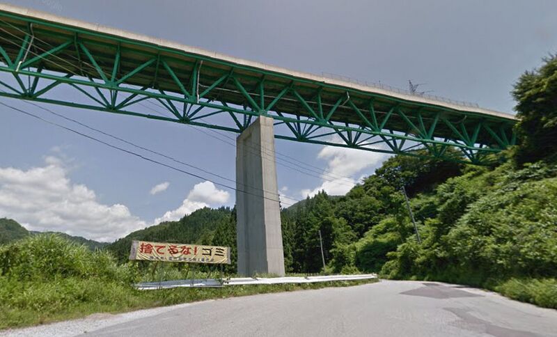 File:MazawagawaEastSide.jpg