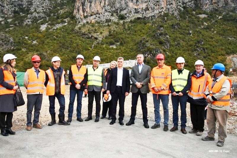 File:MoracicaLeaders.jpg