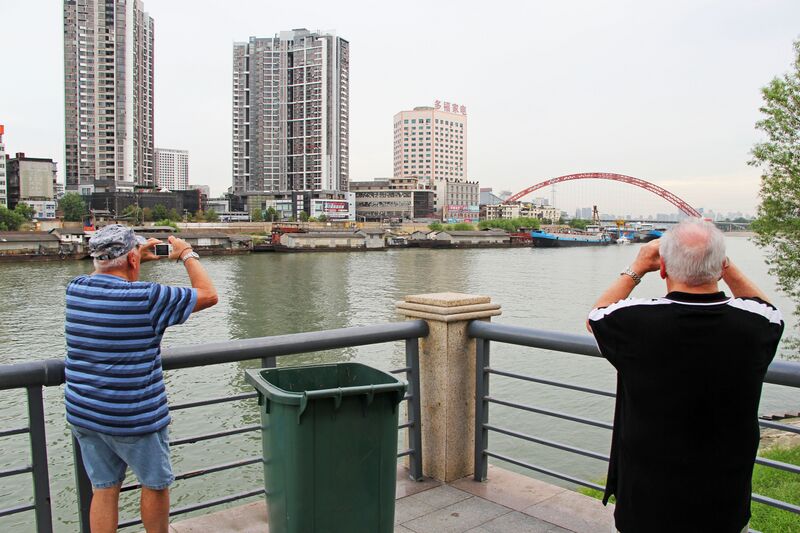 File:50Morrisons&HanRiverBridge.jpg