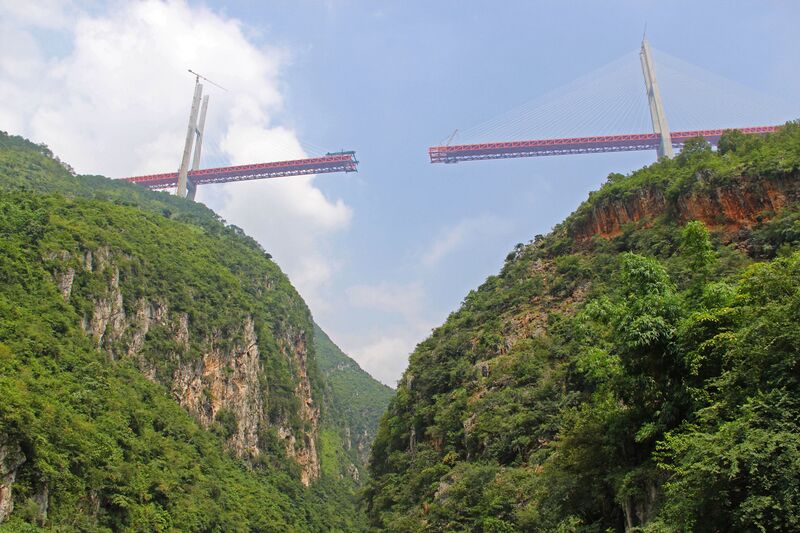 File:BeipanjiangDuge2016Clouds&Sky.jpg