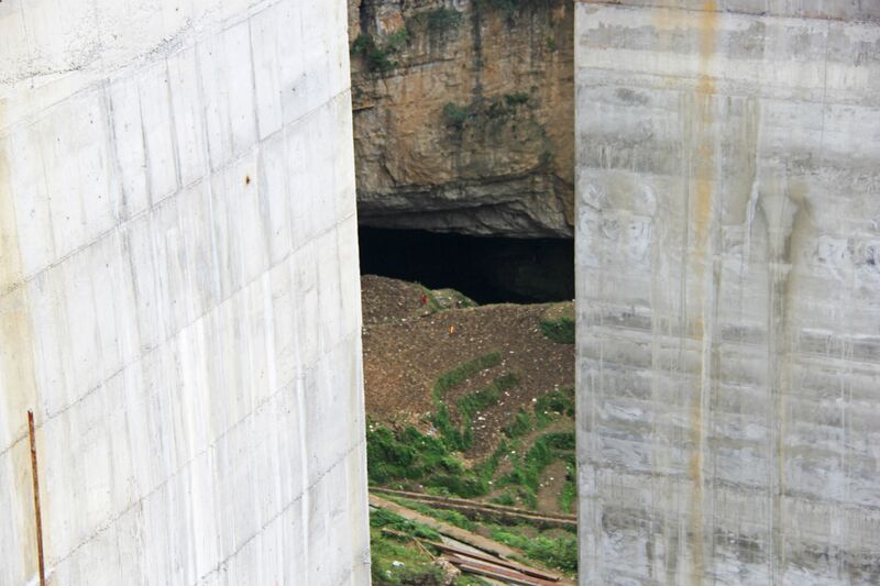 File:LuoshuidongCave.jpg