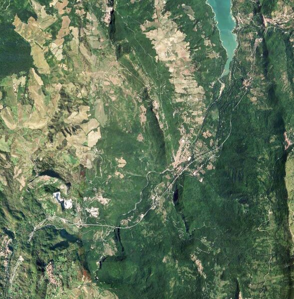 File:VillaSantaMariaSatelliteWide.jpg