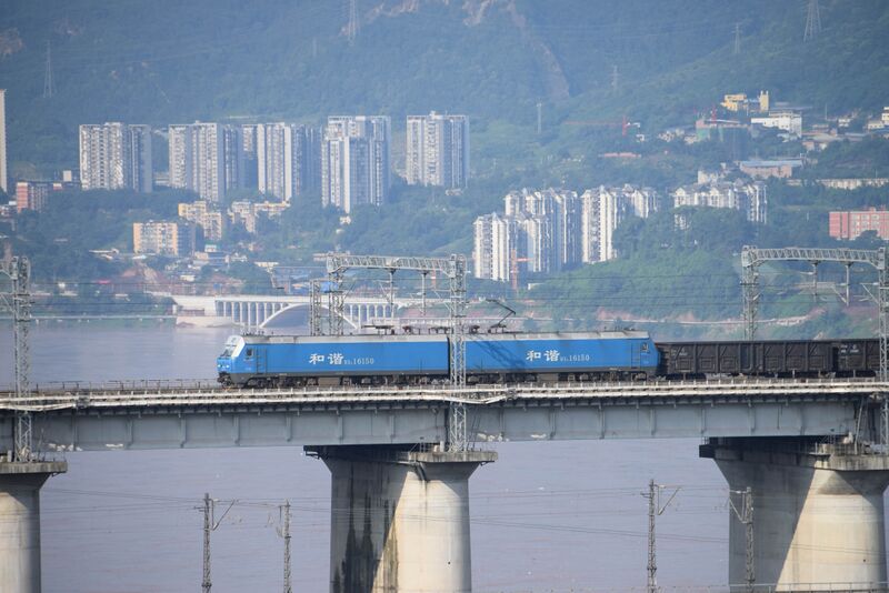 File:Jinkou Jialing Railway14.jpg