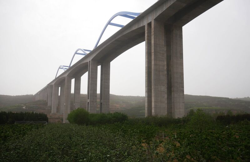 File:Yuhuangge Number 2 Piers.JPG