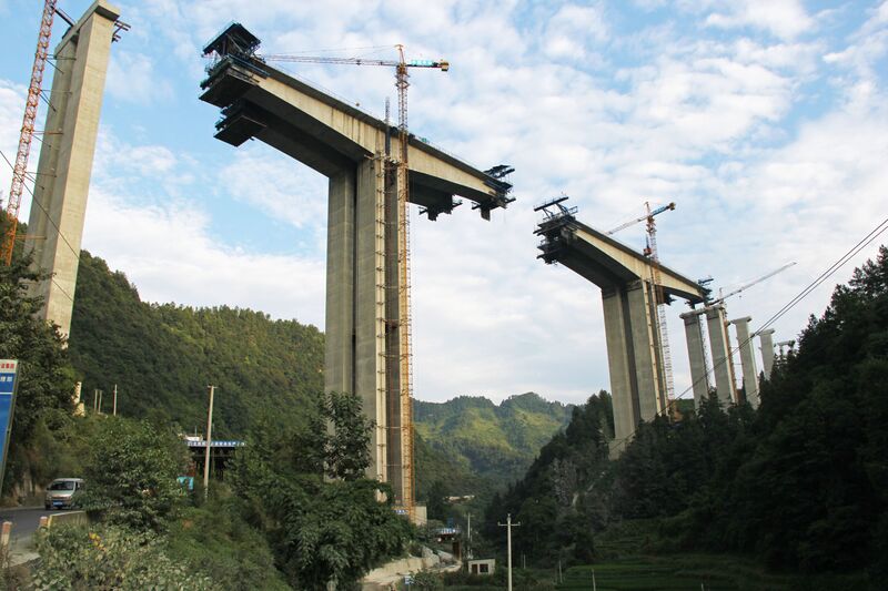 File:LiujiayanFromBelow.JPG
