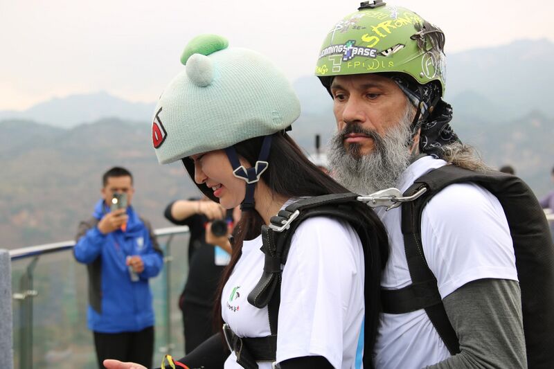 File:Nizhuhe2025Tandem.jpg