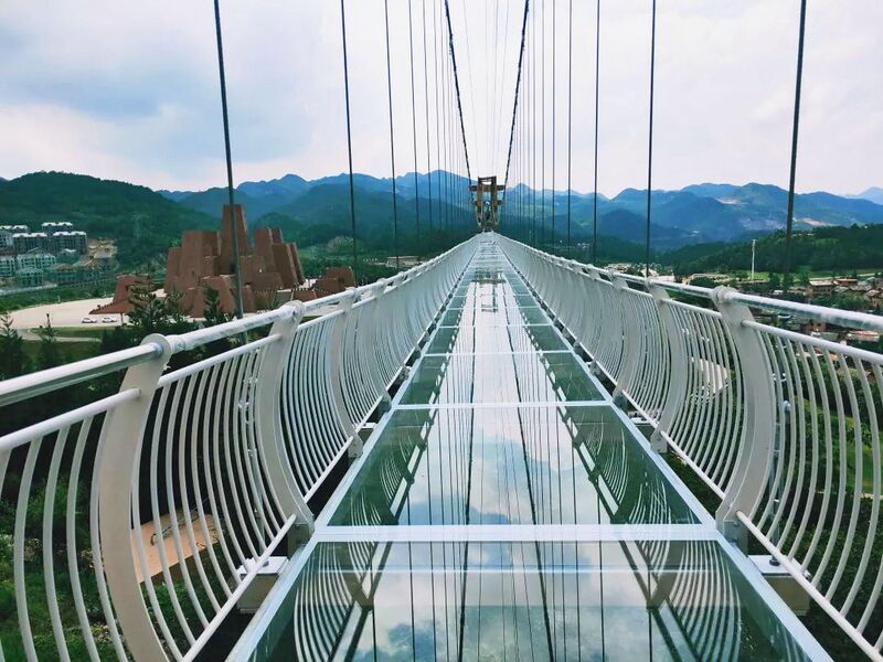 File:Yeyuhai Glass Prob 220mtrSpan.jpeg