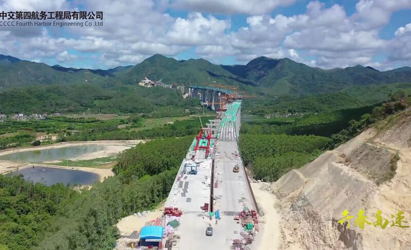 File:Hongqi Bridge Kaichun3.jpg