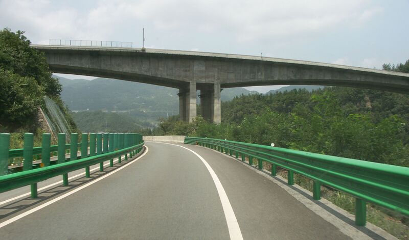 File:HouheBridgeBeam.jpg