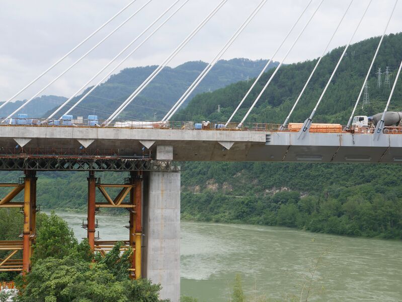 File:Taiziping Wujiang RailwayStays.JPG