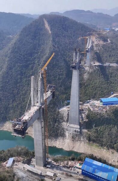 File:XiangjiangRailwayWideAngle.jpg
