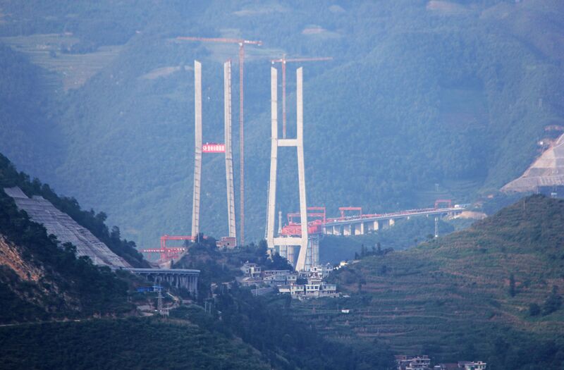 File:BeipanjiangDugeLonglensFromYunnan.jpg