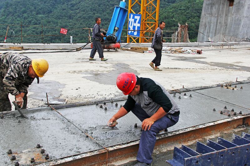 File:WujiangYuqingConcreteMixing.jpg