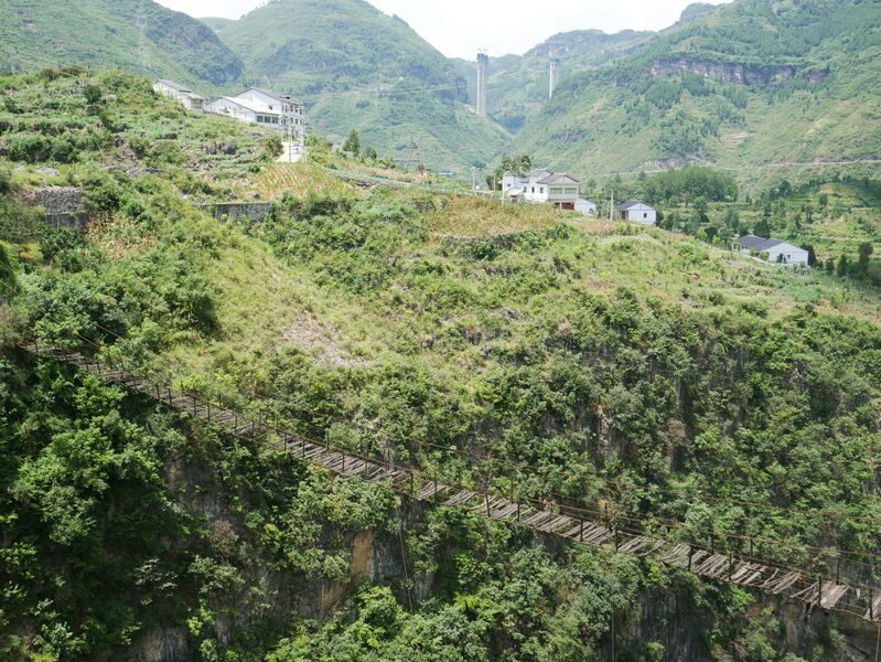 File:Baiguwan&Luolu.JPG
