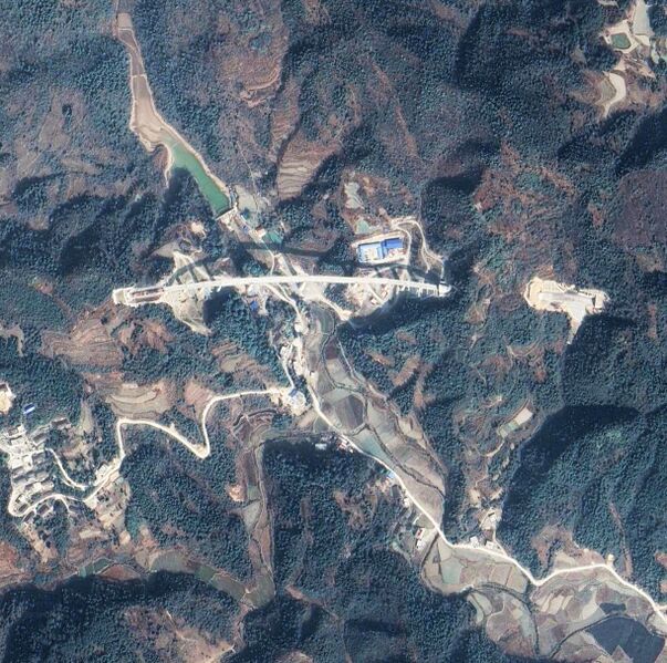 File:Xihuchong RailwaySatellite.jpg
