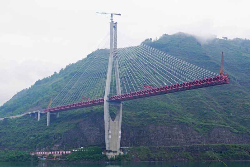 File:Jinshajiang Bridge XinshiTrussFarOut.JPG